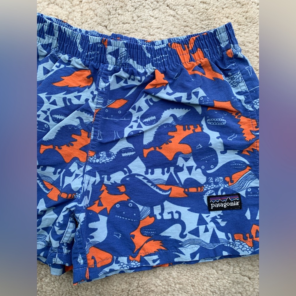 Patagonia Size 24 Months Monster Dinosaur Blue Orange Baggies Shorts - Picture 4 of 5